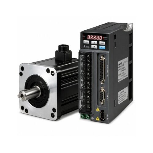 HITACHI ADAX3 AC SERVO DRIVE